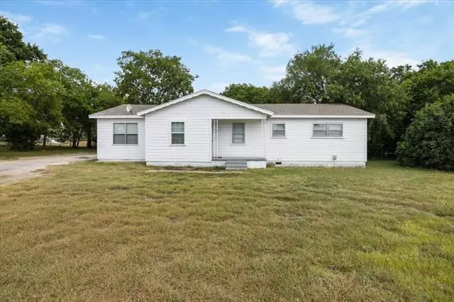 5205 E Fm 875, Waxahachie, TX 75167