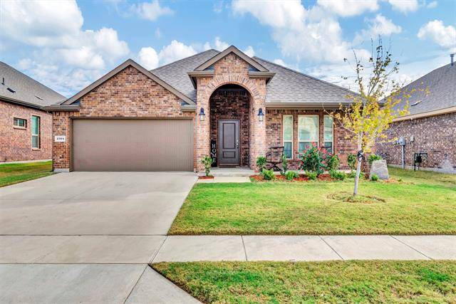 2704 Ainsworth Road, Aubrey, TX 76227