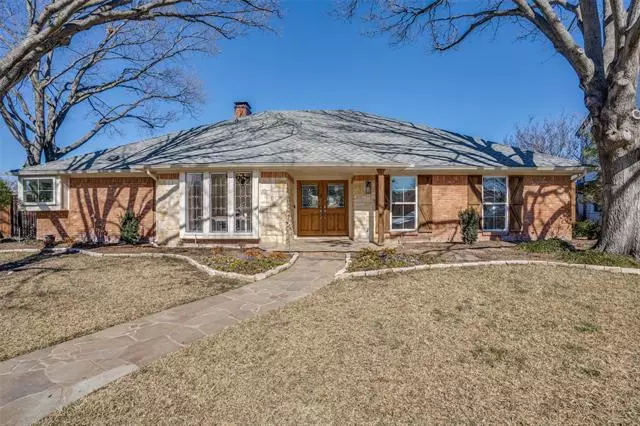 7323 Carta Valley Drive, Dallas, TX 75248