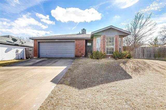 10925 Ives Street, Fort Worth, TX 76108