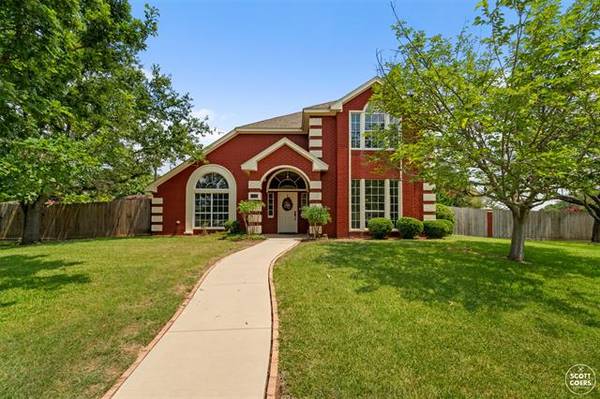 702 Oak Trail Drive, Brownwood, TX 76801