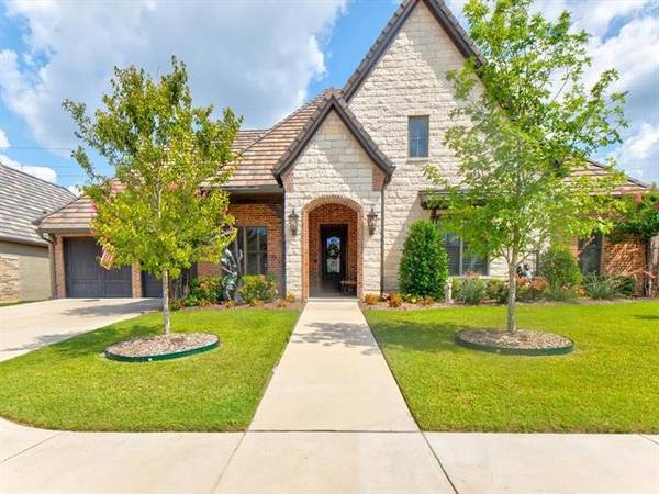 8509 Tierra Court, Benbrook, TX 76126