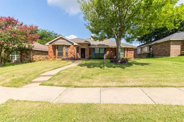 Mesquite, TX 75181,2025 Briargate Lane