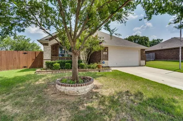 Burleson, TX 76028,416 Hidden Lake Court