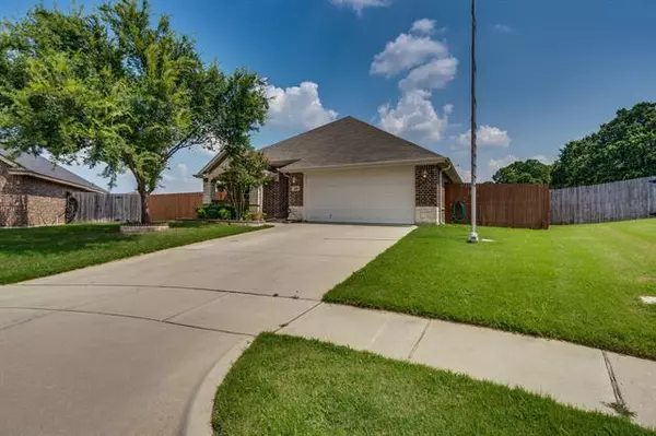 Burleson, TX 76028,416 Hidden Lake Court