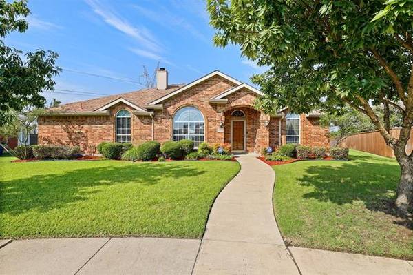 4707 Peach Tree Lane, Sachse, TX 75048