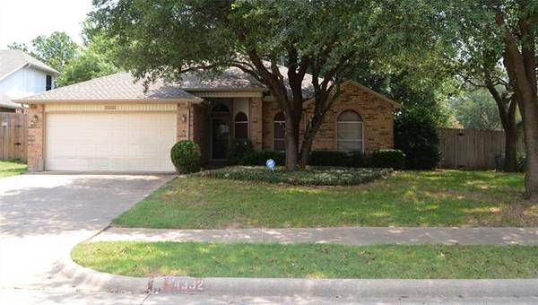 4332 Grason Drive, Grand Prairie, TX 75052