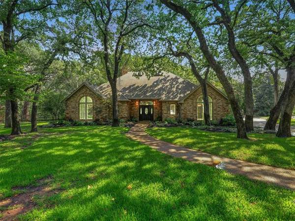 1211 Cross Timber Drive, Southlake, TX 76092