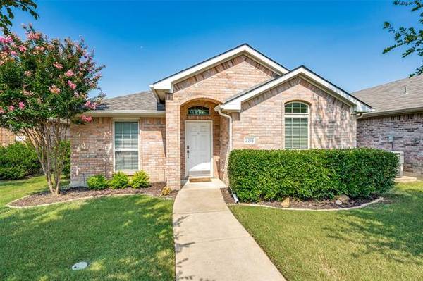 2213 Canyon Point, Mckinney, TX 75071