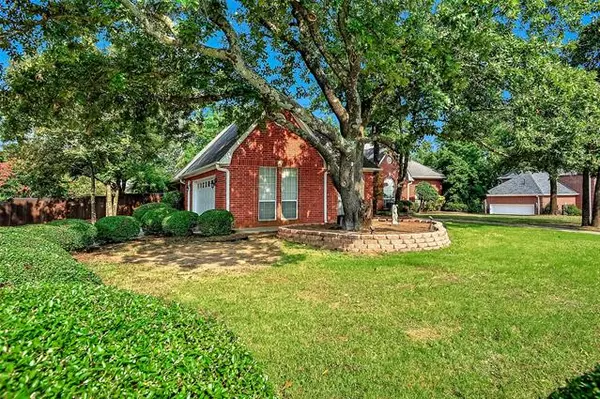 Denison, TX 75020,1313 Deer Creek Drive