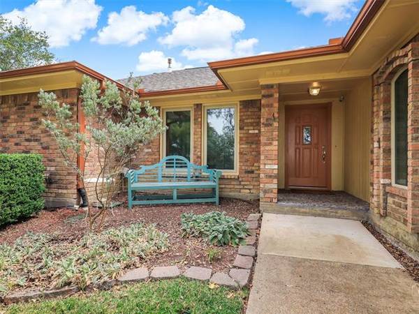 1610 Surrey Court, Garland, TX 75043