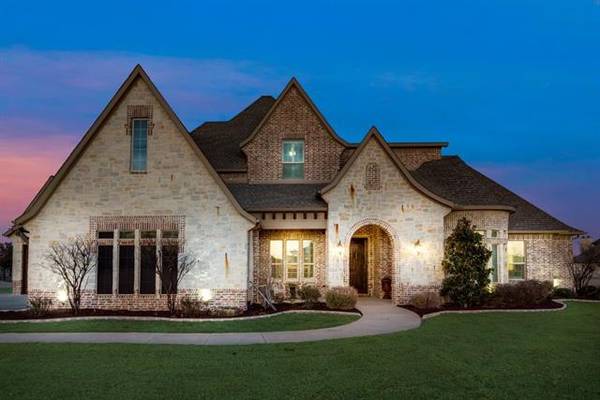 4050 Wincrest Drive, Rockwall, TX 75032