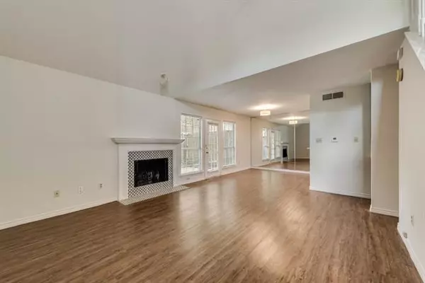 Dallas, TX 75243,8538 Coppertowne Lane