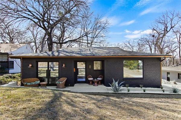 1045 Tipperary Drive, Dallas, TX 75218