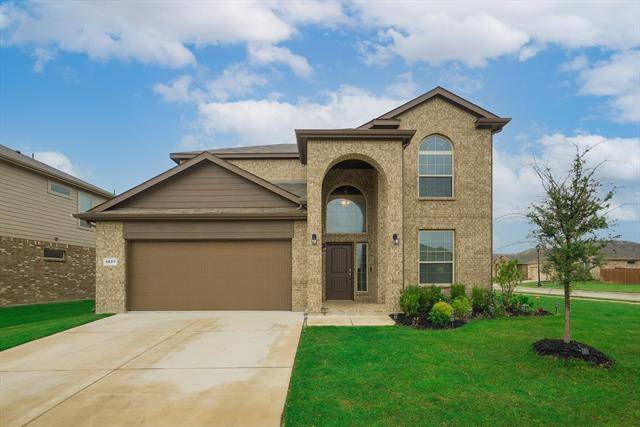 1037 Cushing Drive, Fort Worth, TX 76177