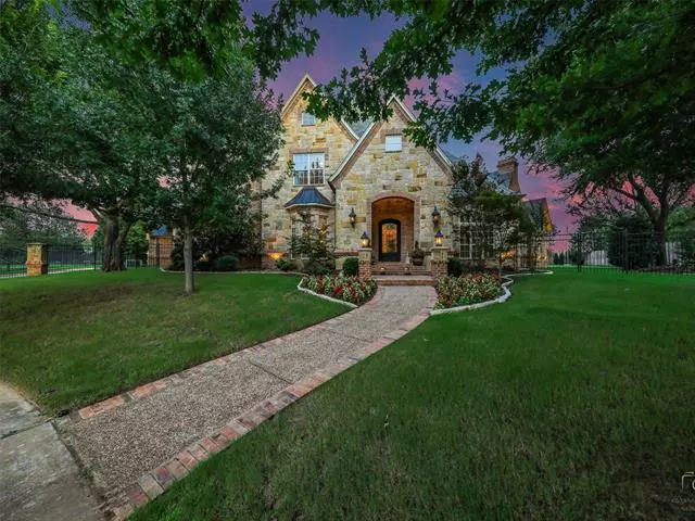 917 Silverton Street, Southlake, TX 76092