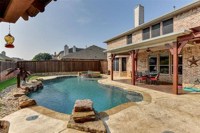 2801 Chesterwood Court, Mansfield, TX 76063