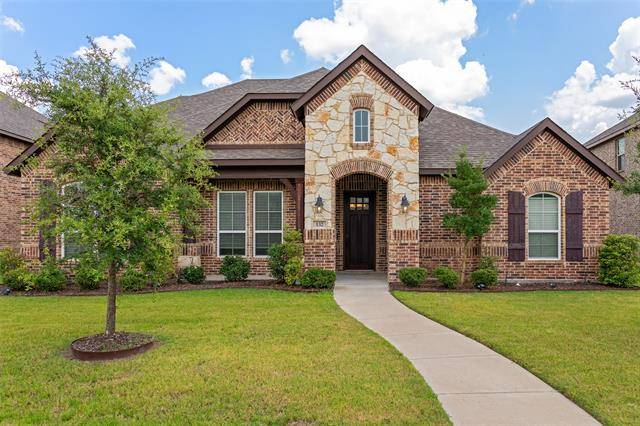 132 Cool Brook Drive, Red Oak, TX 75154