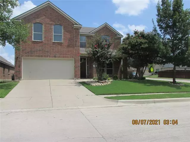 9918 Gessner Drive, Fort Worth, TX 76244