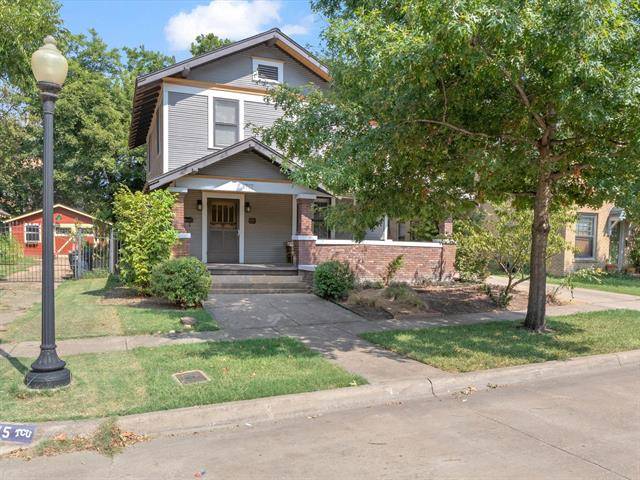 1717 College Avenue, Fort Worth, TX 76110