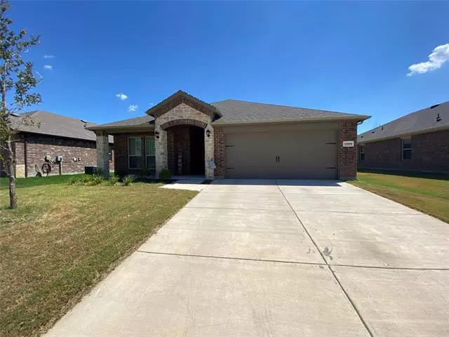 1209 Holly St, Anna, TX 75409