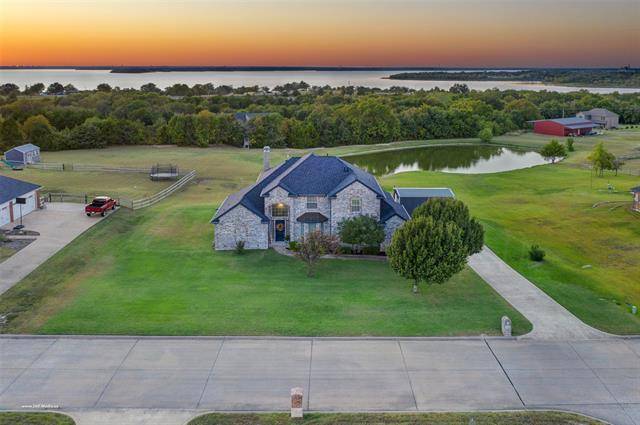 930 Lakeridge Drive, Lavon, TX 75166