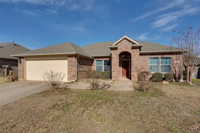 2601 Clubhouse Drive, Denton, TX 76210