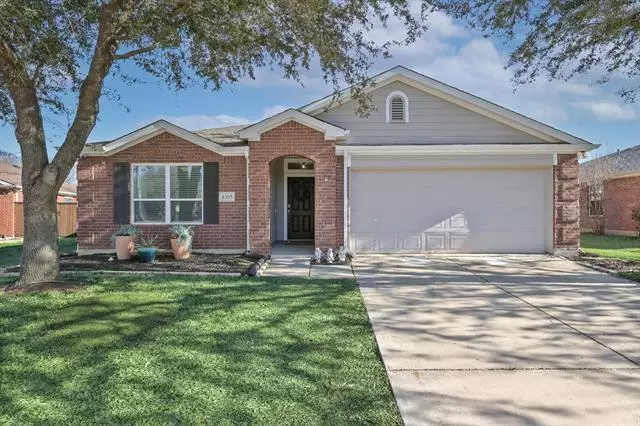 4305 Napa Valley Drive, Denton, TX 76226