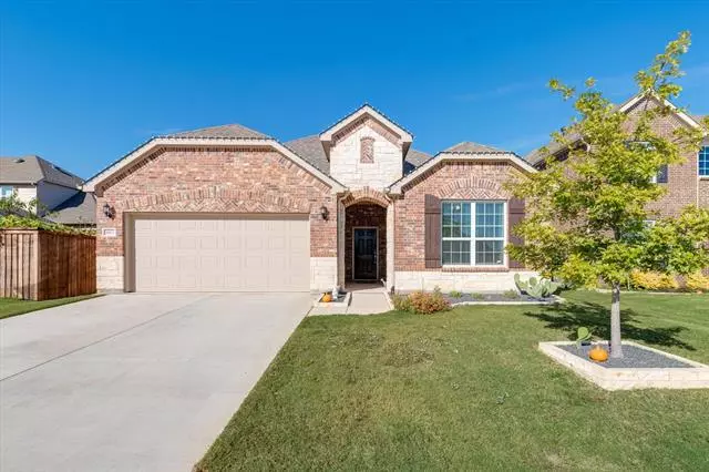 Fort Worth, TX 76244,4913 Meadow Falls Drive