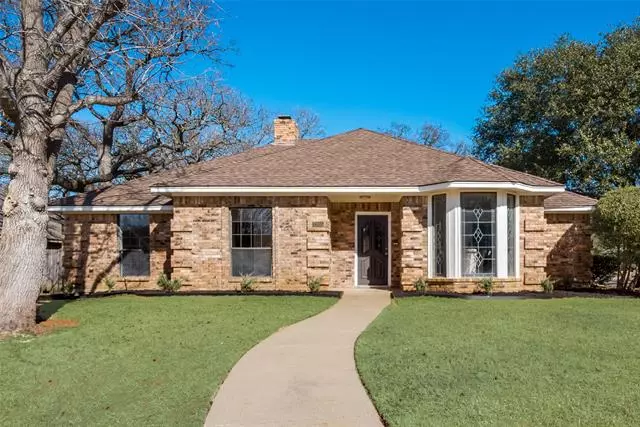 Arlington, TX 76001,3305 Thorn Hill Drive