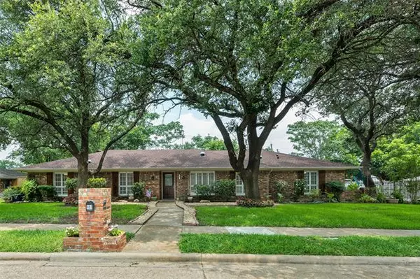 401 Bardfield Avenue, Garland, TX 75041