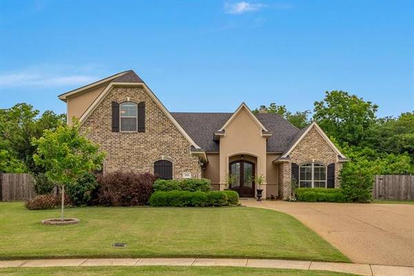 211 Arrowhead Drive, Bossier City, LA 71111