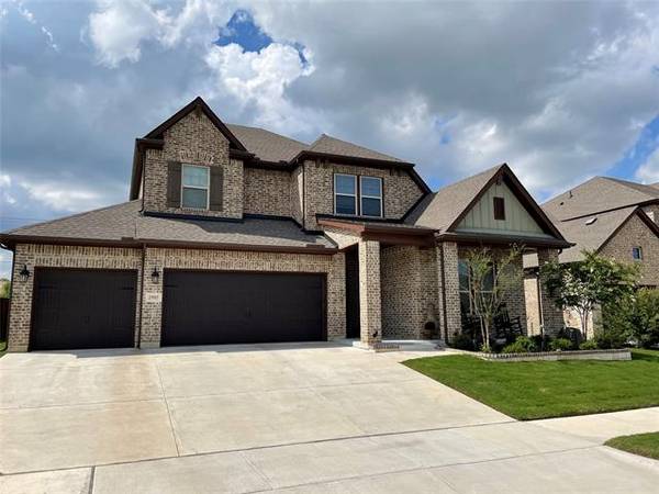 2905 Newsom Ridge Drive, Mansfield, TX 76063