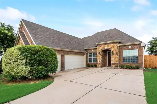 Grand Prairie, TX 75052,5308 Bee Drive