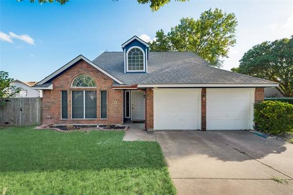 235 Brittany Court, Euless, TX 76039