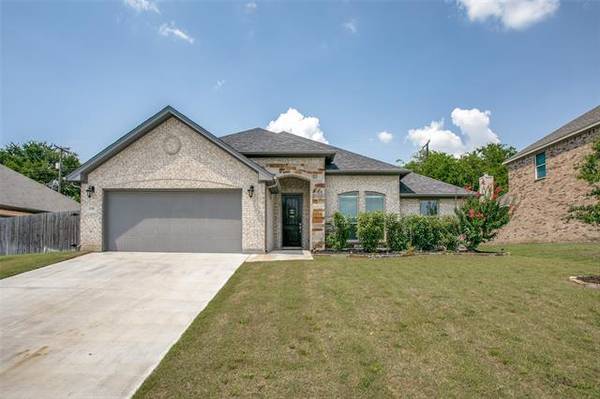 6328 Keyhole Circle, Lake Worth, TX 76135