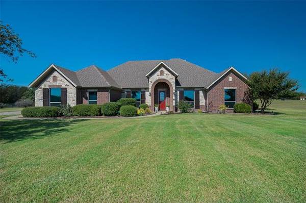 160 Homestead Court, Royse City, TX 75189