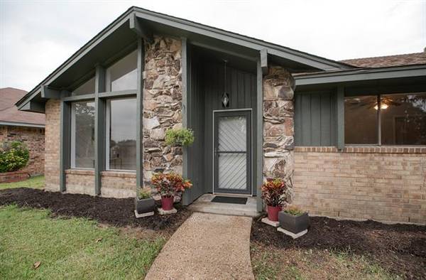 310 Biscay Drive, Garland, TX 75043