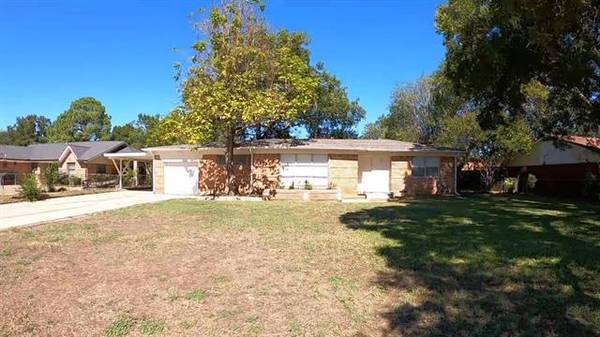 3125 HELMET Street, Irving, TX 75060