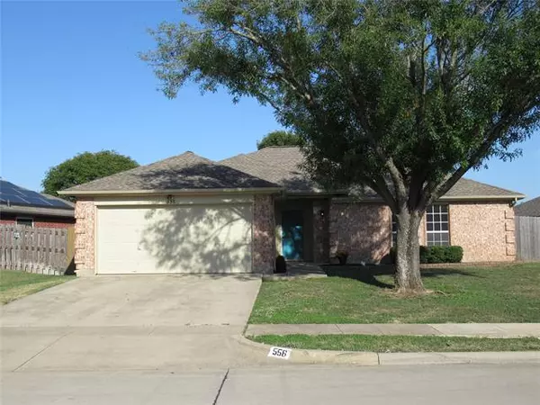 556 Asbury Drive, Saginaw, TX 76179