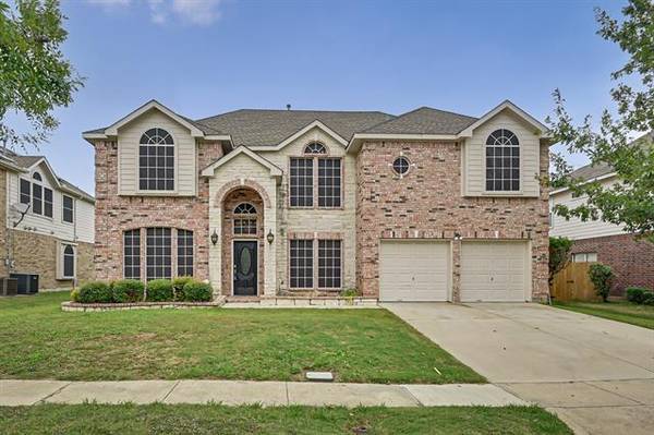 105 Monticello Drive, Mansfield, TX 76063