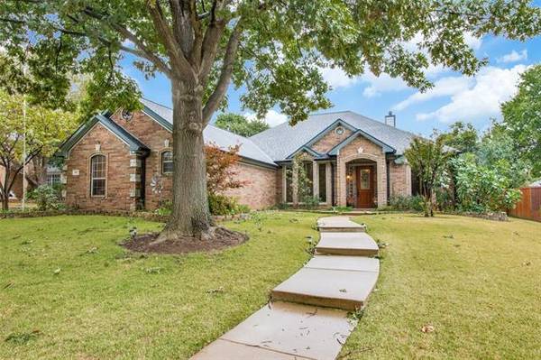 3013 Woodhollow Drive, Flower Mound, TX 75022