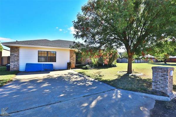 1021 Avondale, Merkel, TX 79536