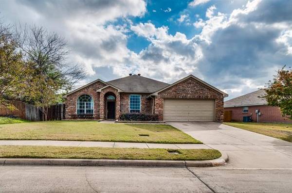 1510 Whispering Oaks Drive, Midlothian, TX 76065