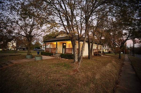 401 W Morton Street, Denison, TX 75020