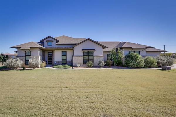 104 Maravilla Drive, Aledo, TX 76008