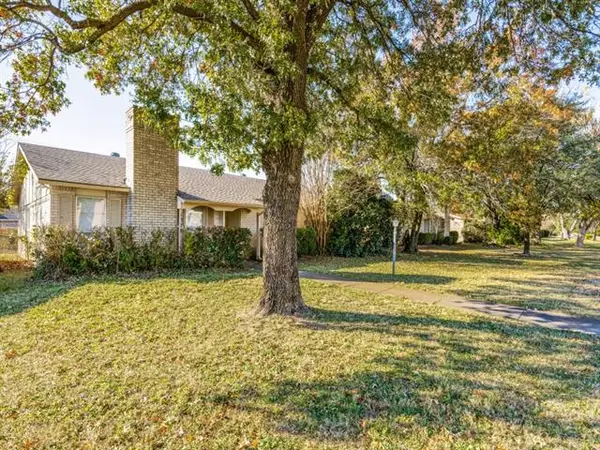 Lancaster, TX 75146,1378 Oakbluff Drive