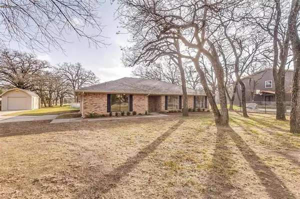 580 Turner Warnell Road, Mansfield, TX 76063