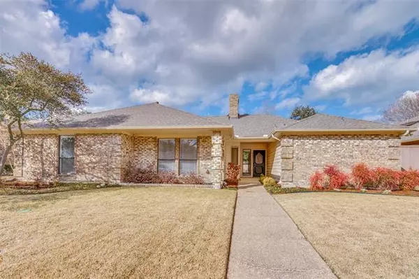 6127 Copperhill Drive, Dallas, TX 75248