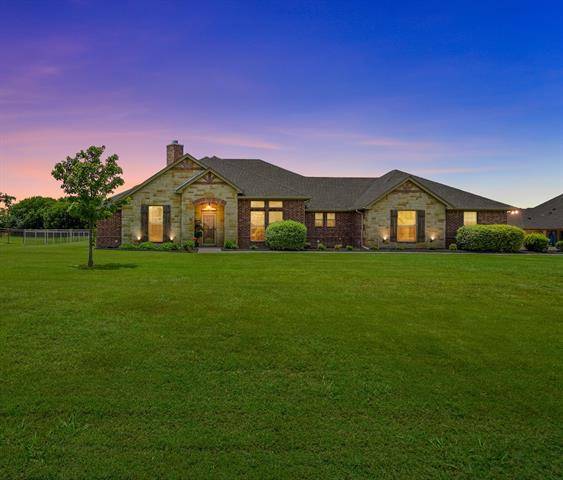 7429 Spring Ranch Court, Godley, TX 76044